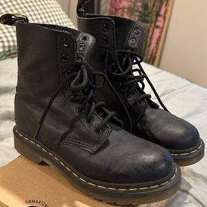 Doc Marten Pascal Boots - size 7